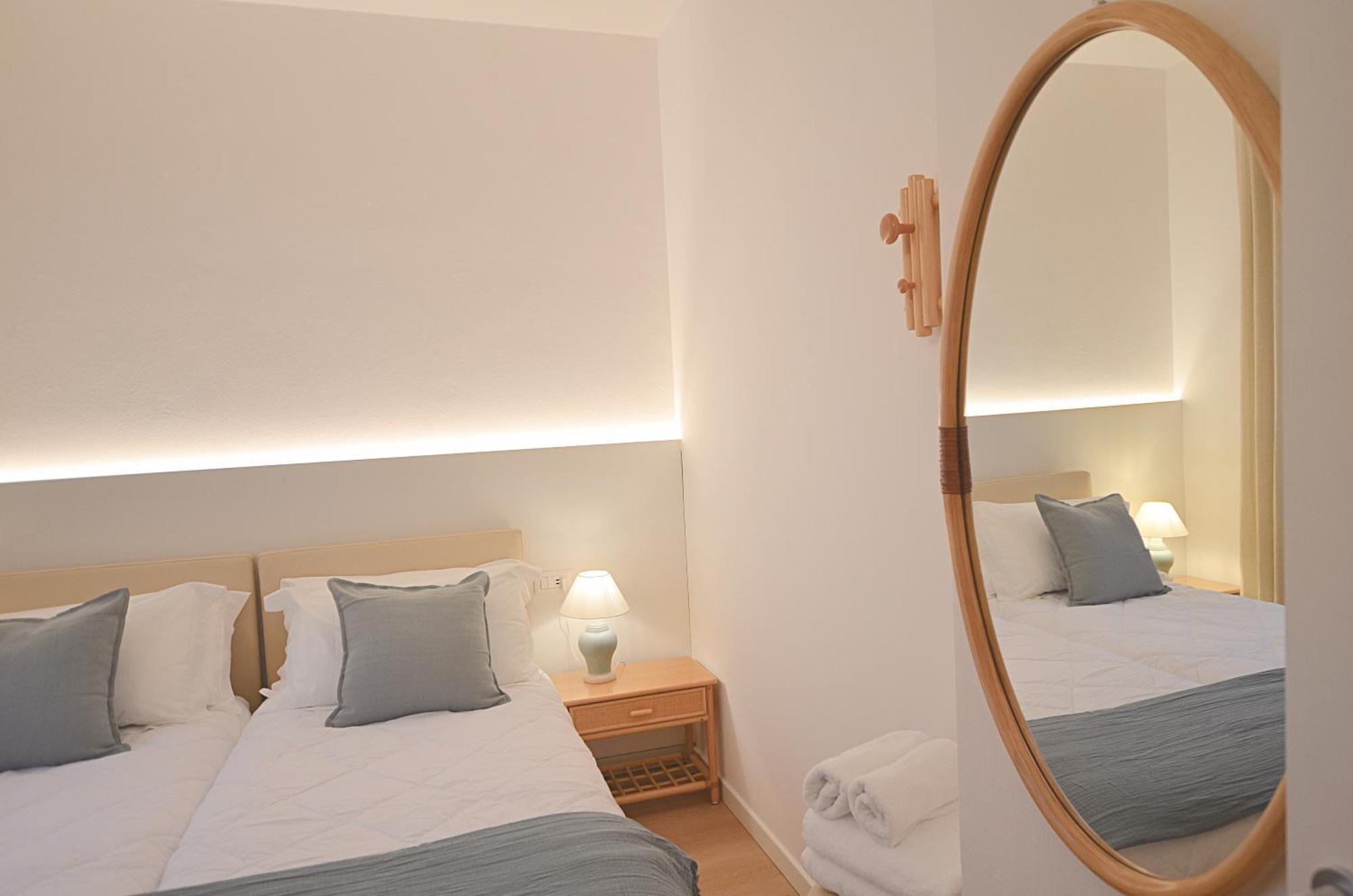 Villa Phoenix - Lake Apartments Riva del Garda Cameră foto